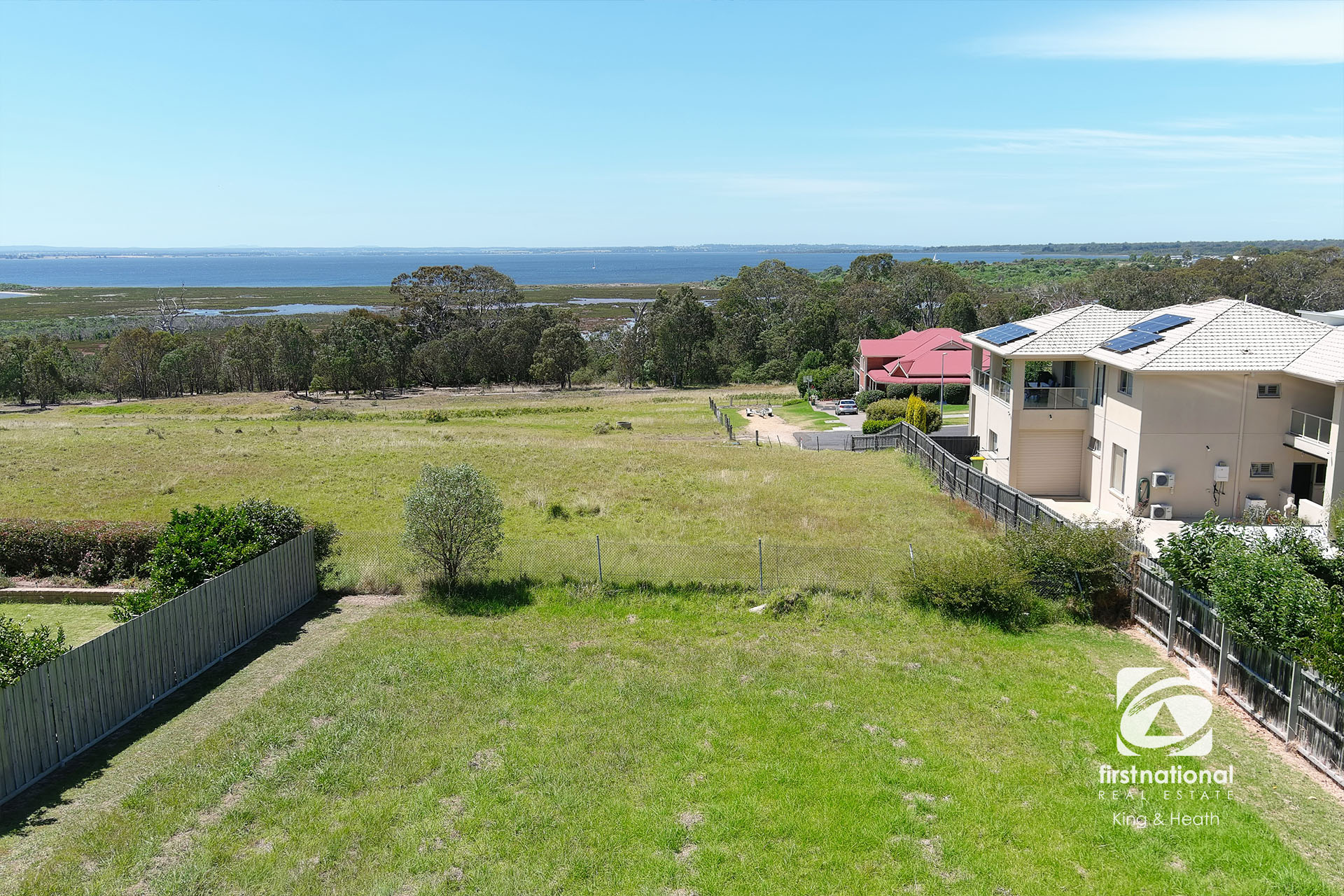 10 Eagle Bay Terrace